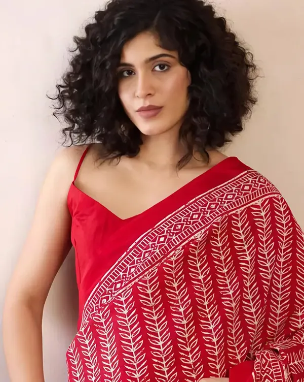 Ethnic_Pure_Soft_Chanderi_Cotton_Digital_Printed_Saree_with_Unstitched_Blouse_Piece_|_Bollywood_Style_Lightweight_Traditional_Wear_for_Women