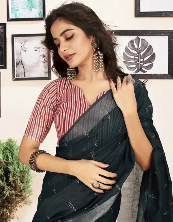 Ethnic_Pure_Soft_Cotton_Linen_Digital_Printed_Saree_with_Unstitched_Blouse_Piece_|_Bollywood_Style_Lightweight_Traditional_Wear_for_Women
