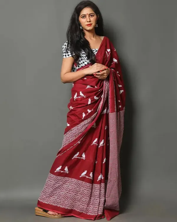 Ethnic_Pure_Soft_Chanderi_Cotton_Digital_Printed_Saree_with_Unstitched_Blouse_Piece_|_Bollywood_Style_Lightweight_Traditional_Wear_for_Women