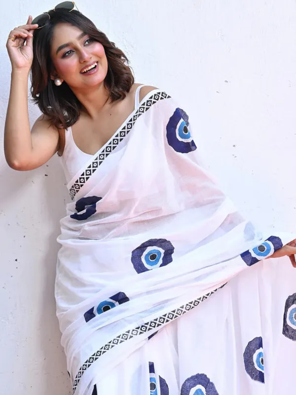 Ethnic_Pure_Soft_Georgette_Digital_Printed_Saree_with_Unstitched_Blouse_Piece_|_Bollywood_Style_Lightweight_Traditional_Wear_for_Women