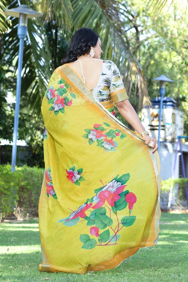 Ethnic_Pure_Soft_Cotton_Linen_Digital_Printed_Saree_with_Unstitched_Blouse_Piece_|_Bollywood_Style_Lightweight_Traditional_Wear_for_Women