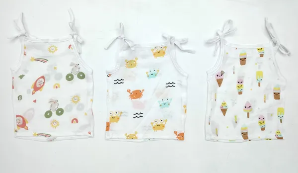White_Muslin_Premium_Top_For_Kids