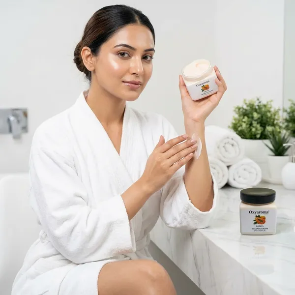 Oxy_Aroma_Papaya_Massage_Cream_With_Vitamin_E_Oil_Pack_Of_2_500Gm