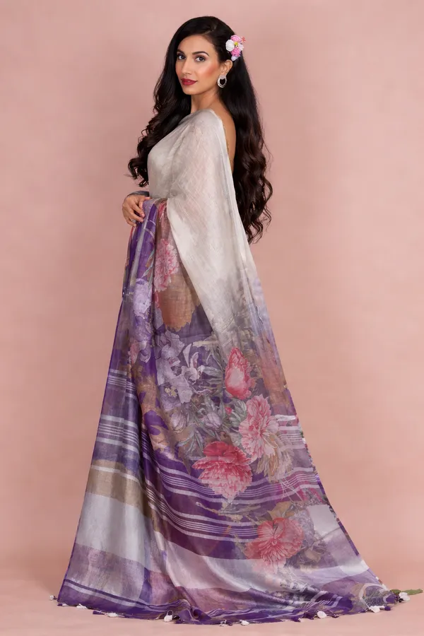 Elegant_Floral_Print_Saree_With_Sheer_Dupatta