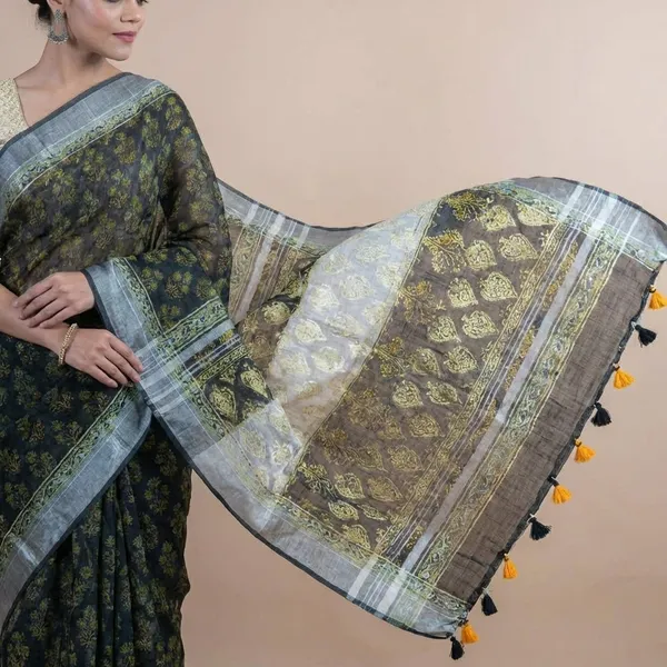 Elegant_Black_And_Green_Printed_Chanderi_Silk_Saree_With_Contrast_Border_And_Pom-Pom_Details