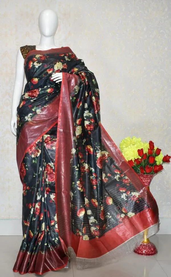 Floral_Printed_Saree_With_Contrast_Border
