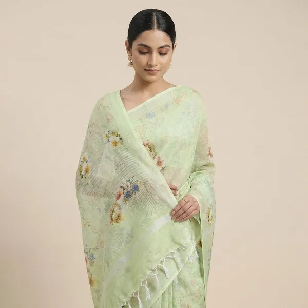 Elegant_Green_Floral_Printed_Saree_With_Delicate