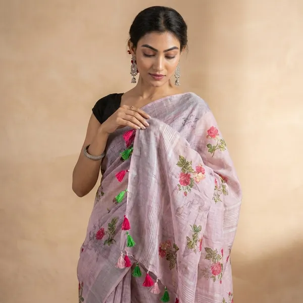 Elegant_Floral_Linen_Saree_With_Blouse_Piece