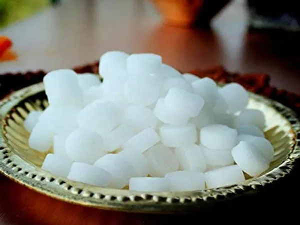 Anurag_Ambika_Shakti_Pure_Camphor_Tablet_Aqua_White_G_Camphor_Tablets_For_Home_Pooja