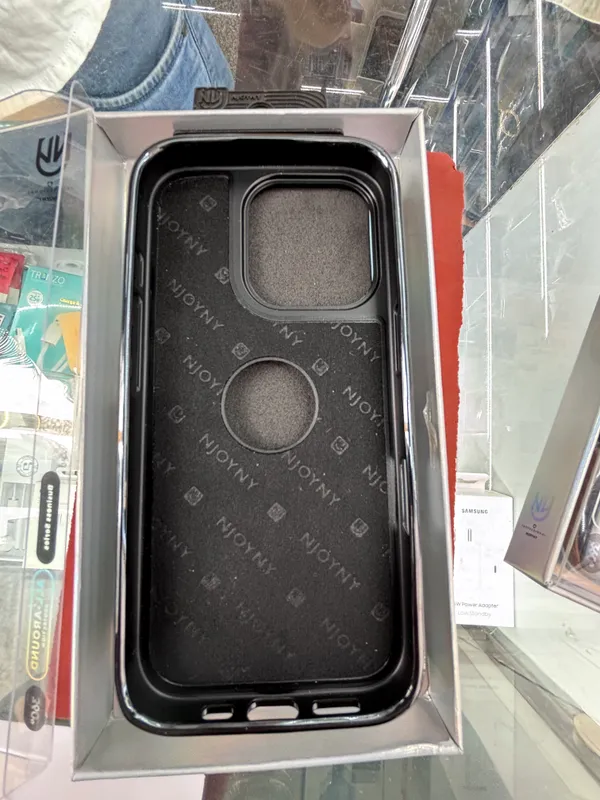 Black_Leather_Premium_Phone_Case_With_Ring_Holder_For_Iphone