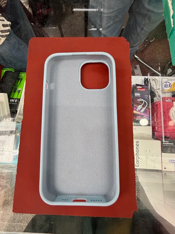 White_And_Transparent_Silicone_Premium_Phone_Case_For_Iphone