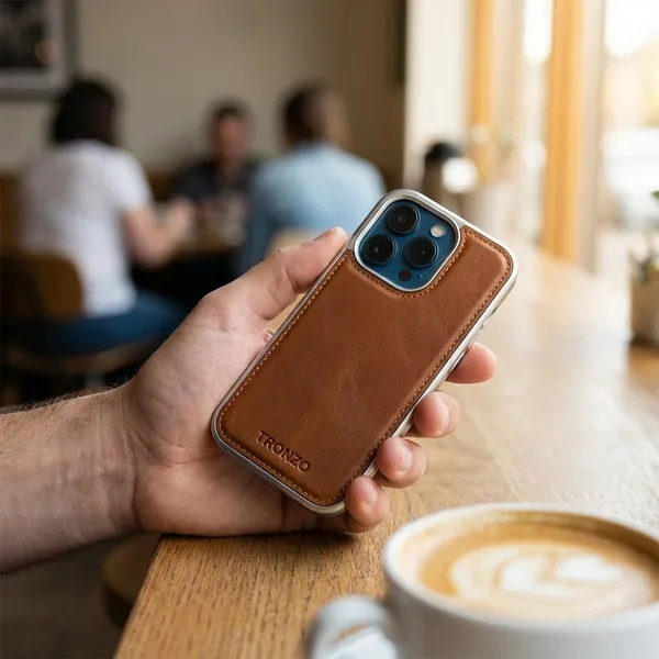 Brown_Leather_Premium_Phone_Case_For_Samsung