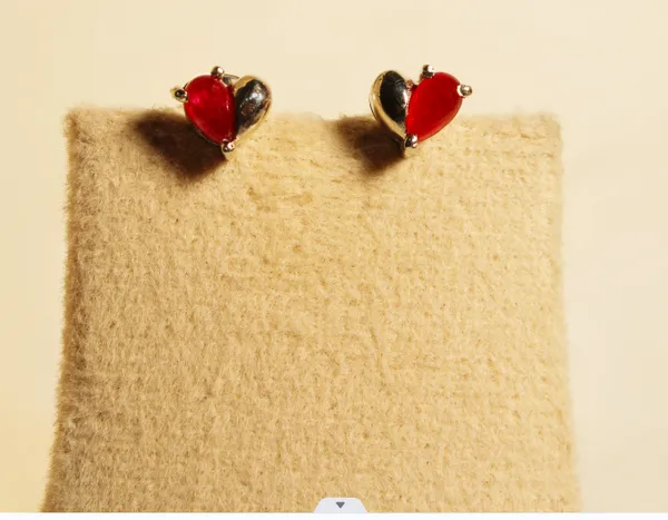Rumi_Heart_Studs_925_Silver_Earrings_For_Women