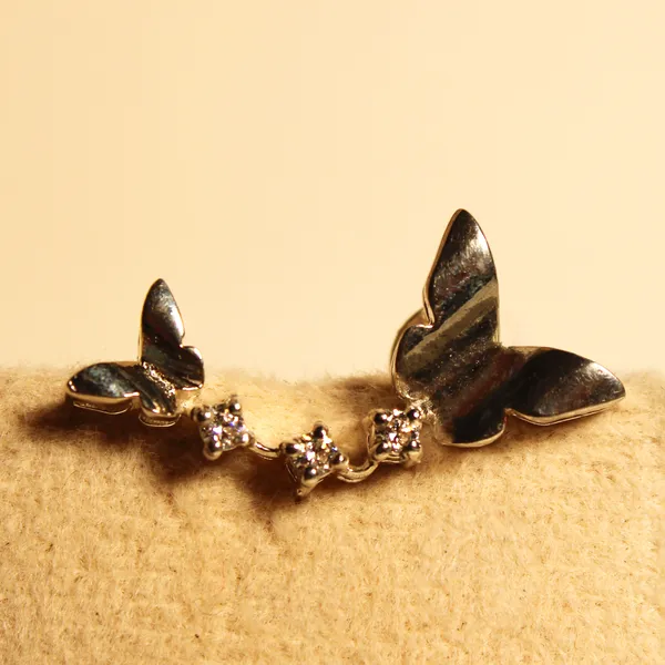 Vihara_Flutter_925_Silver_Earrings_For_Women