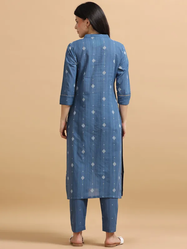 Blue_Embroidered_Kurta_Set_With_Matching_Pants_For_Women