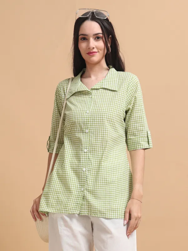 Green_Gingham_Check_Collared_Button-Down_Shirt_For_Women