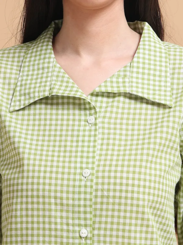 Green_Gingham_Check_Collared_Button-Down_Shirt_For_Women