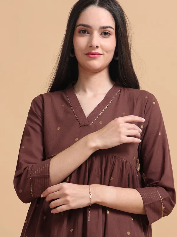 Brown_Embroidered_Knee-Length_Kurta_With_Pants_For_Women