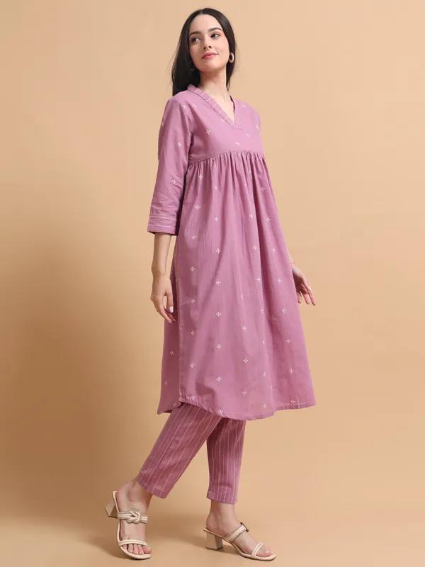 Dusty_Pink_Embroidered_Kurta_And_Pant_Set_For_Women