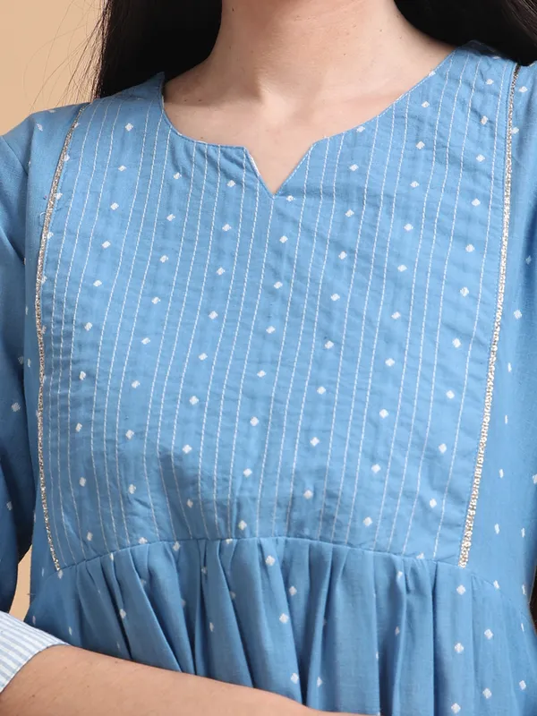 Blue_Dobby_Cotton_Kurta_With_Pintuck_Detailing_And_White_Striped_Pants_Set_For_Women