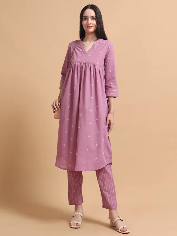 Dusty_Pink_Embroidered_Kurta_And_Pant_Set_For_Women