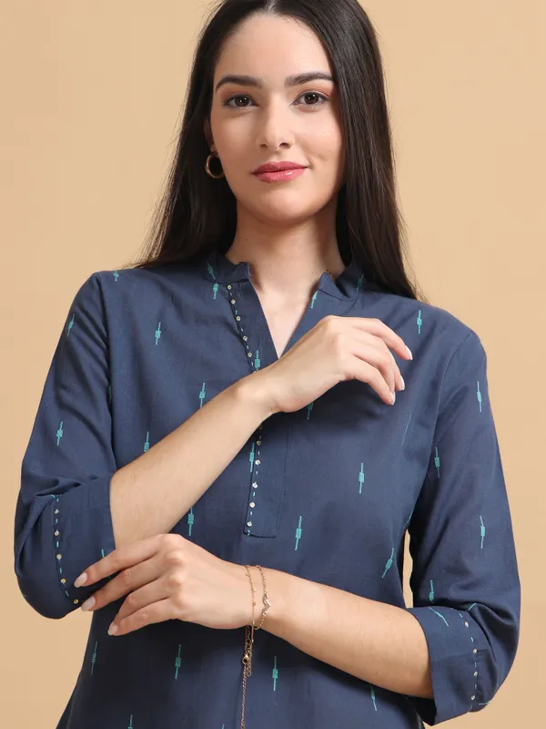 Navy_Blue_Ikat_Print_Co-Ord_Set_With_Tunic_And_Palazzo_Pants_For_Women