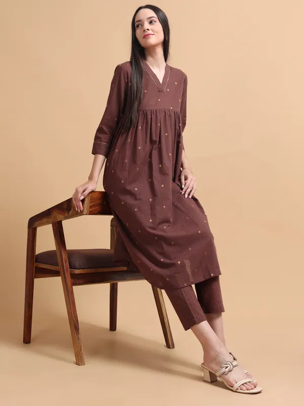 Brown_Embroidered_Knee-Length_Kurta_With_Pants_For_Women