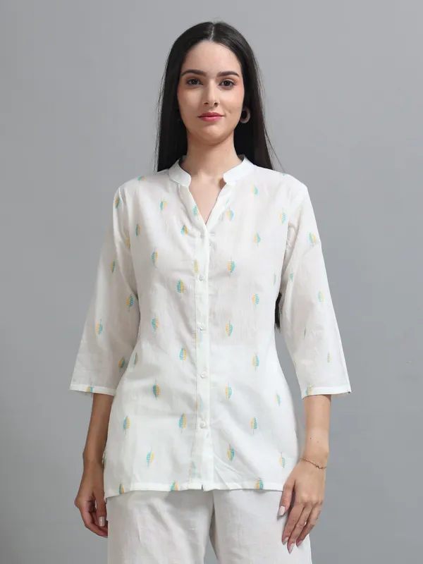 Purple_Foil_Print_Kurta_With_Pants_Set_And_White_Embroidered_Cotton_Kurta_Set_For_Women
