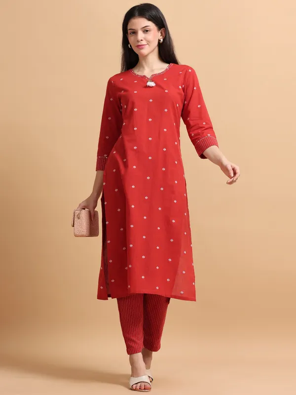 Red_Cotton_Kurti_With_Striped_Pants_Set_For_Women