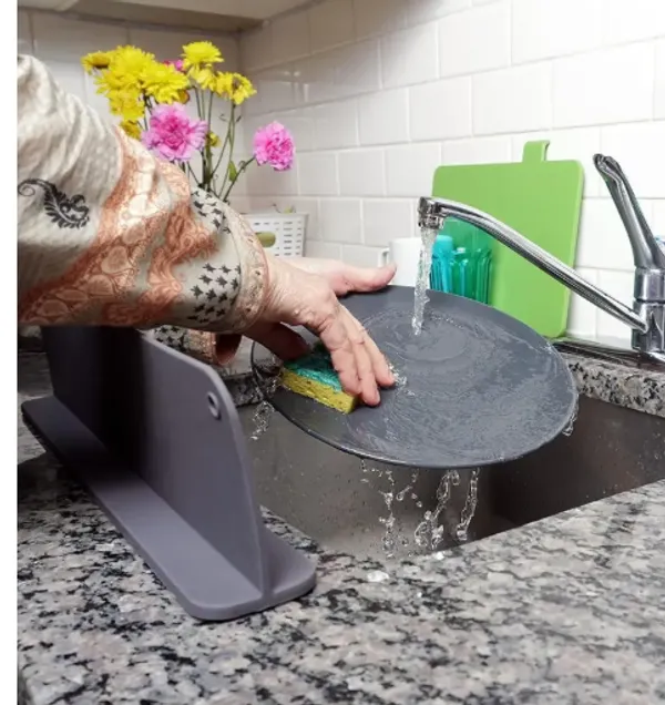 Buy_1_get_1_Free_|_Anti_Splash_Sink_Guard_For_Kitchen_Countertop_|__Green_Colour_|_Flexible_Water_Blocking_Barrier