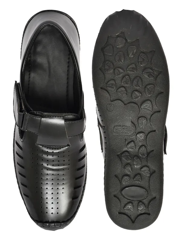Black_Synthetic_Leather_Closed_Toe_Slip_On_Sandals_For_Men
