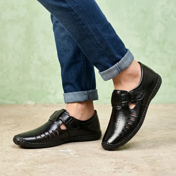 Black_Synthetic_Leather_Closed_Toe_Slip_On_Sandals_For_Men