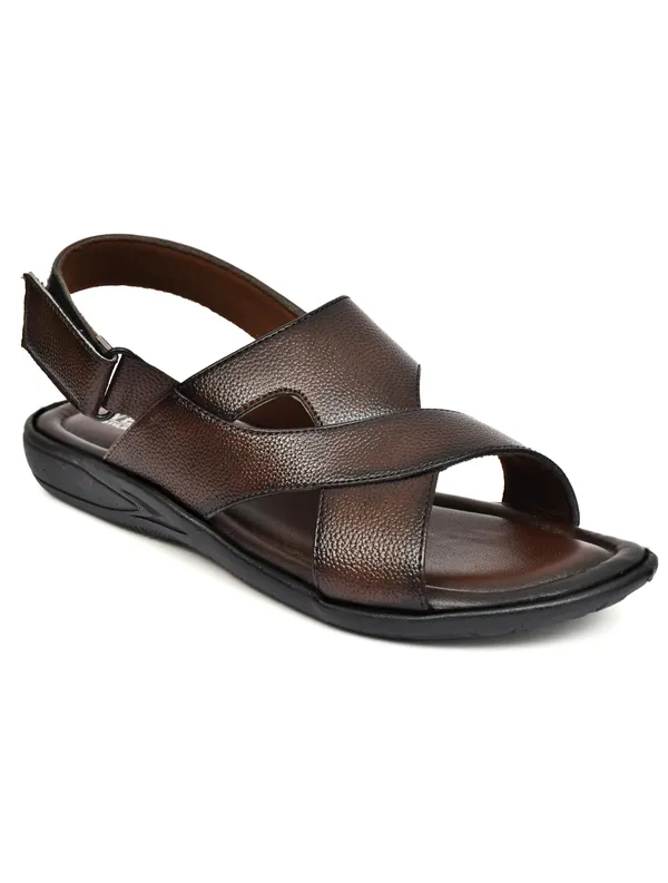 Dark_Brown_Synthetic_Leather_Cross_Strap_Sandals_For_Men