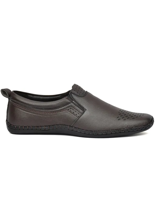 Brown_Synthetic_Leather_Shoes_For_Men
