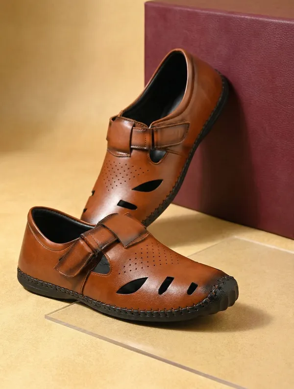 Brown_Synthetic_Leather_Closed_Toe_Adjustable_Strap_Sandals_For_Men