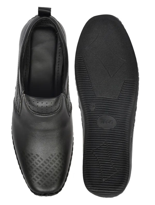 Black_Synthetic_Leather_Shoes_For_Men