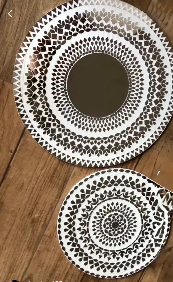 Decorative_Black_&_White_Geometric_Patterned_Plates_Set