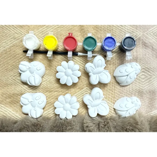 Diy_Plaster_Painting_Kit_-_8_Figurines_With_6_Colors_&_Brush