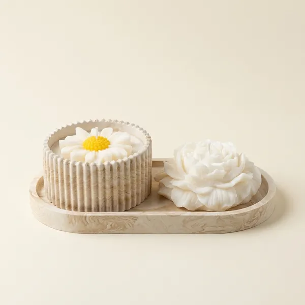 Handcrafted_Floral_Decorative_Soap_Set_-_Daisy_&_Rose_Design_On_Wooden_Tray