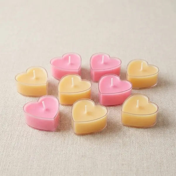 Heart-Shaped_Scented_Candles_Set_-_Pink_And_Beige_Tealights