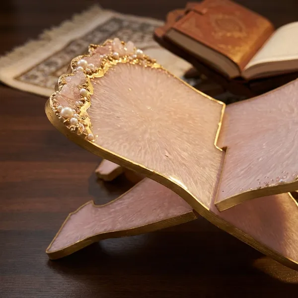 Pink_Wooden_Quran_Stand_With_Golden_Edges