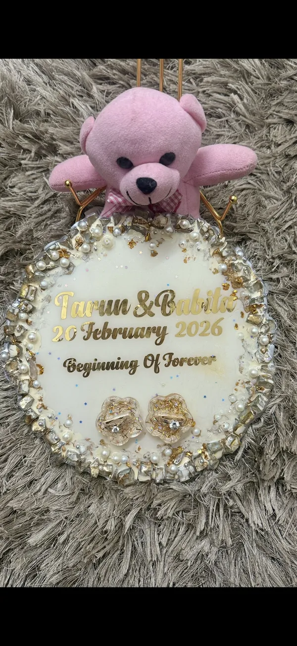 Personalized_Engagement_Ring_Platter_With_Teddy_Bear_-_Customized_Anniversary_Gift_Tray