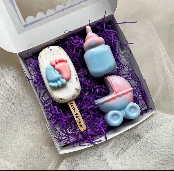 Baby_Shower_Soap_Gift_Set_-_Blue_And_Pink_Theme