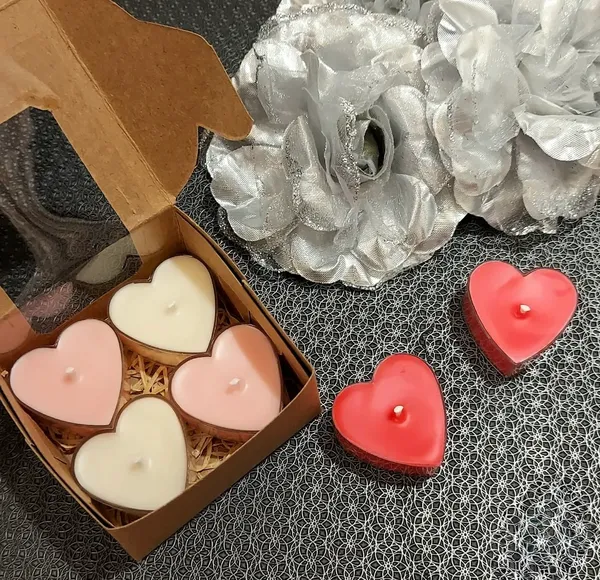 Heart-Shaped_Scented_Candles_Set_-_Decorative_Tealight_Candles_For_Home_Decor_And_Gifting