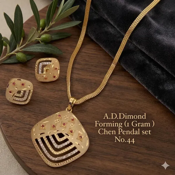 Gold_Alloy_Pendant_Set_with_Earrings_For_Women