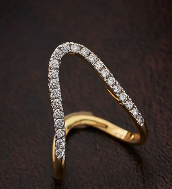 Gold_Alloy_Statement_Ring_For_Women