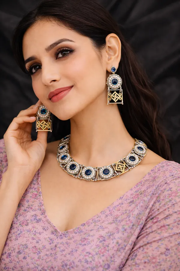 Indian_Shringar_Dual_Tone_Brass_Necklace_Set_|_Monalisa_Stone_Ethnic_Chain_with_Earrings_|_Adjustable_Thread_Jewelry