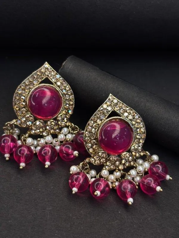 Aarika_Pink_Pearl_Kundan_Earrings