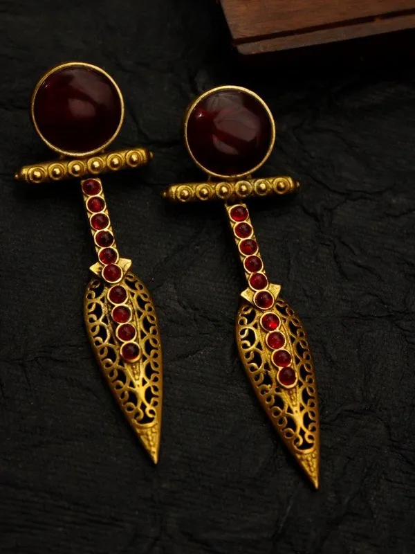 Blood_Red_Stone_Designer_Earrings_|_Antique_Golden_Statement_Earrings_for_Wedding_&_Party_Wear