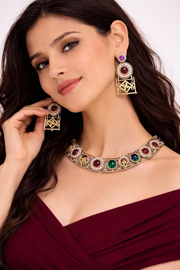 Indian_Shringar_Dual_Tone_Brass_Necklace_Set_|_Monalisa_Stone_Ethnic_Chain_with_Earrings_|_Adjustable_Thread_Jewelry